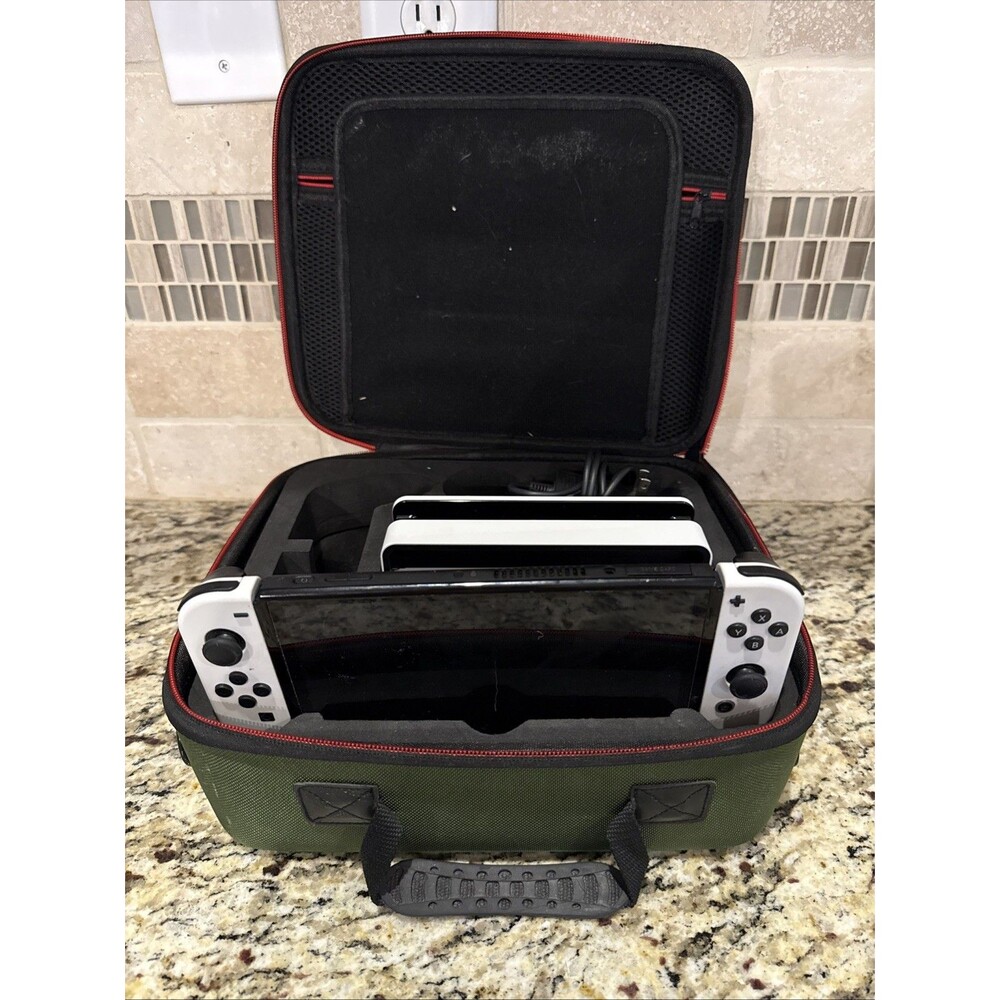 Nintendo Switch OLED Bundle